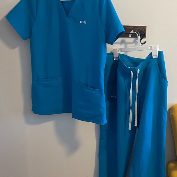 Extreme Blue Scrub Set from Figs (limited edition) - Picture 2 of 4